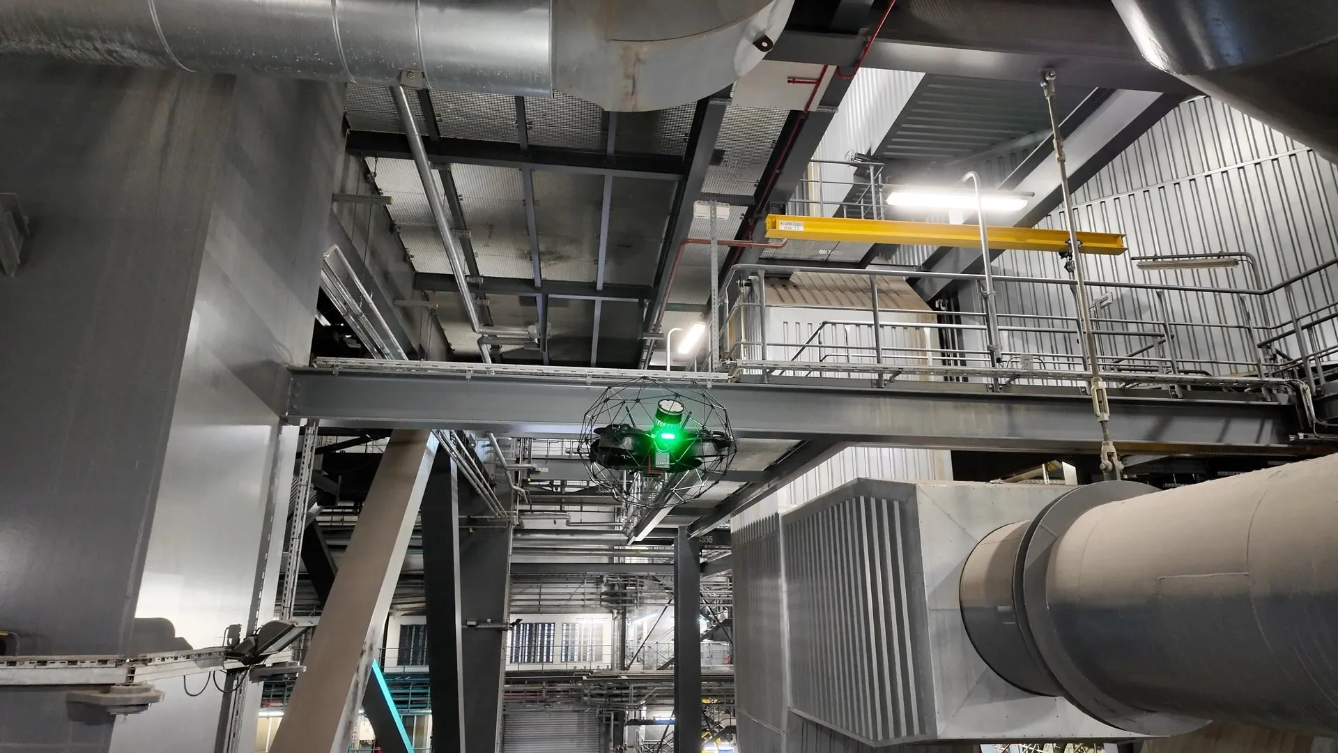Kopterflug Inspektionsteam bei der Arbeit
